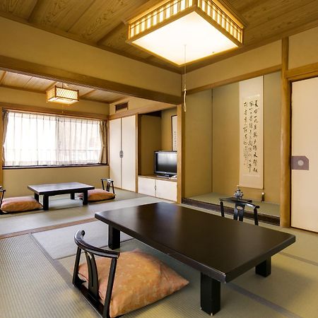 Hotel Shiroyama Yugawara Exterior photo