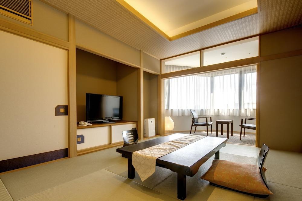 Hotel Shiroyama Yugawara Exterior photo